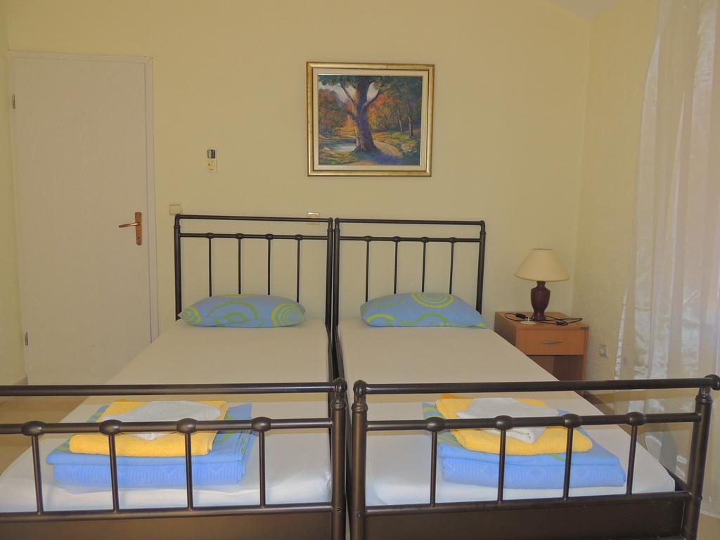 Rooms Villa Desa ブドヴァ エクステリア 写真